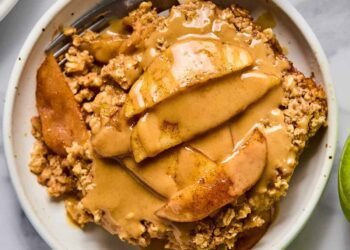 Baked Apple Oatmeal w/ Peanut Butter Caramel