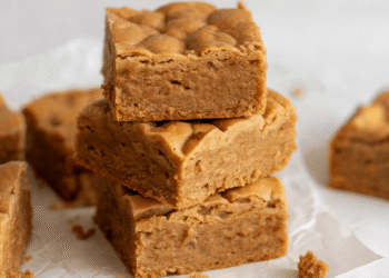 Vegan Peanut Butter Protein Blondies [grain-free + no added sugar] • Wholesome Helper