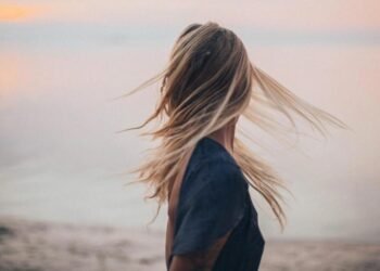 The Finest 60 Letting Go Quotes for Transferring Ahead