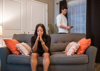 The way to Deal With a Damaging Associate in Your Relationship – Relationship Relationship Teaching & Recommendation