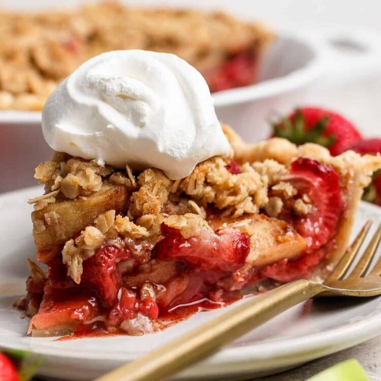 Strawberry Apple Pie – Match Foodie Finds