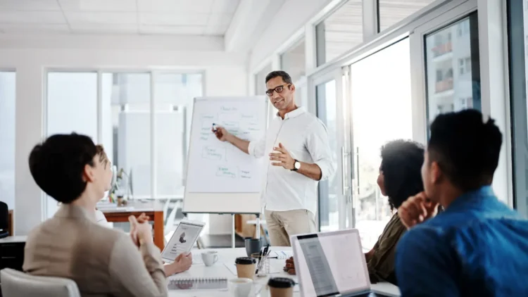 How Do Leaders Combine Religion-Based mostly Management Types With out Alienating Others? |