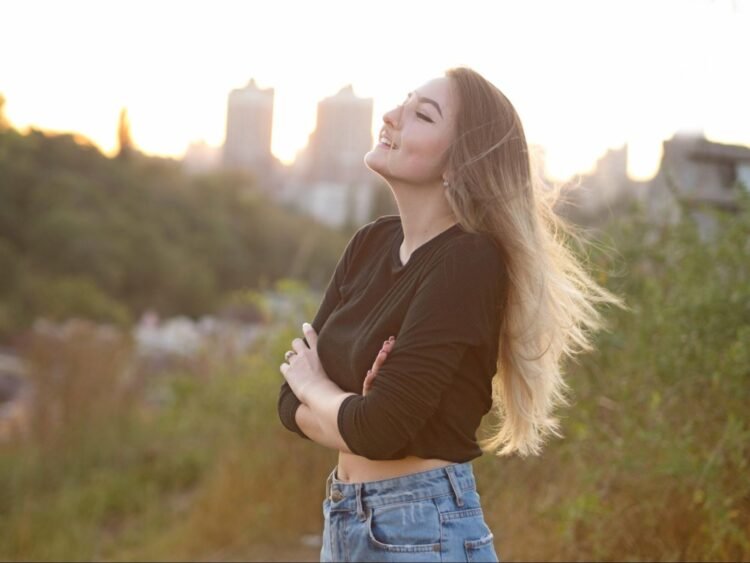 How Younger Adults Can Begin Life with ₹25,000?- The One Liner