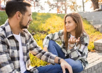 75 Insightful Inquiries to Deepen Emotional Intimacy