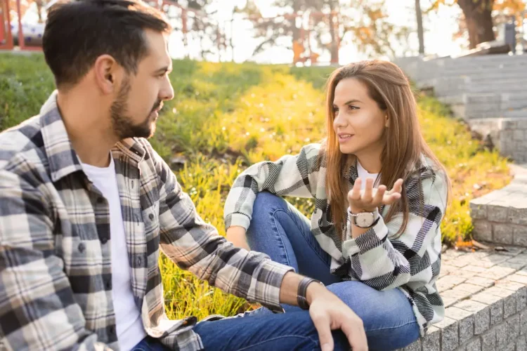 75 Insightful Inquiries to Deepen Emotional Intimacy