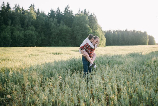 How {Couples}’ Relationship Suggestions Loops Enhance Psychological Well being