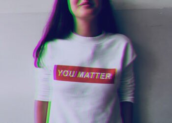 Why It’s So Straightforward to Hate Your self When You Have Bipolar Dysfunction (and How one can Cease)