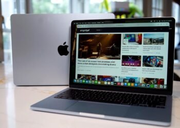 Apple’s MacBook Air M4 is on sale for as much as 20 % off