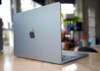 Rise up to $500 off gear from Apple, Dyson, Shark, Sony and others