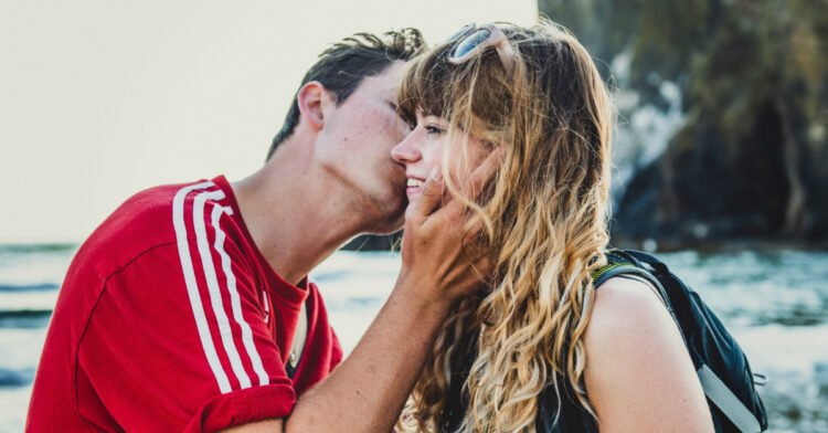 3 Issues to Ask Ourselves When Monitoring Who Our Teen Is Relationship