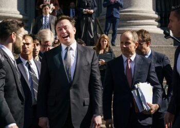 Hit these milestones, and we’ll make you a trillionaire