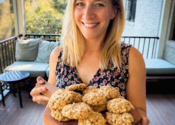 Oatmeal Coconut Cookies • Kath Eats