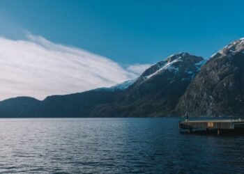 A Lake Meditation Script for Peace and Consciousness