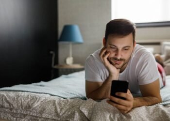 92 Lengthy Love Messages For Her