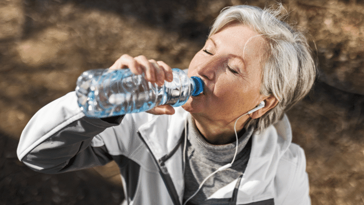 Why Ingesting Sufficient Water May Defend You from Stress-Associated Sickness