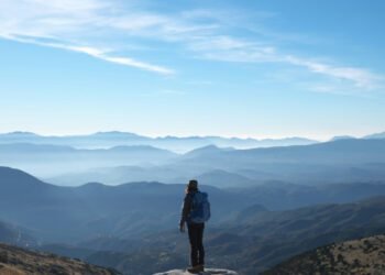 30 Quotes and Pondering Prompts for Letting Go of What Weighs You Down