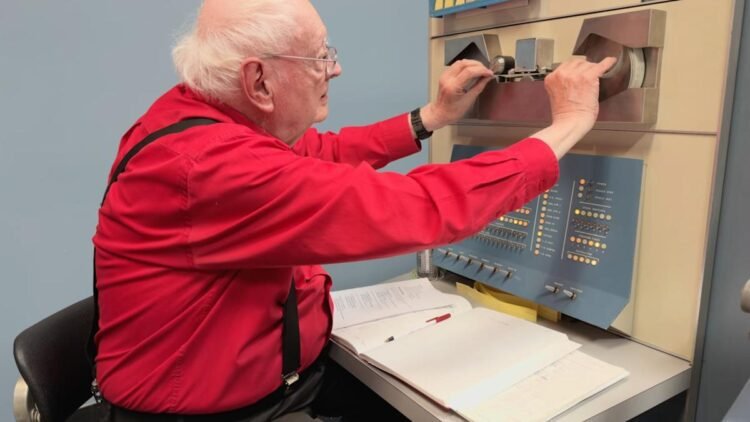 Somebody programmed a 65-year previous pc to play Boards of Canada’s ‘Olson’