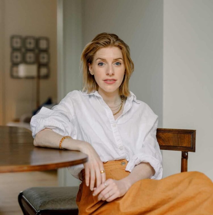 Swiping much less, residing extra. The right way to take management of your digital life