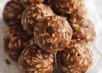 Wholesome No-Bake Mint Chocolate Bites