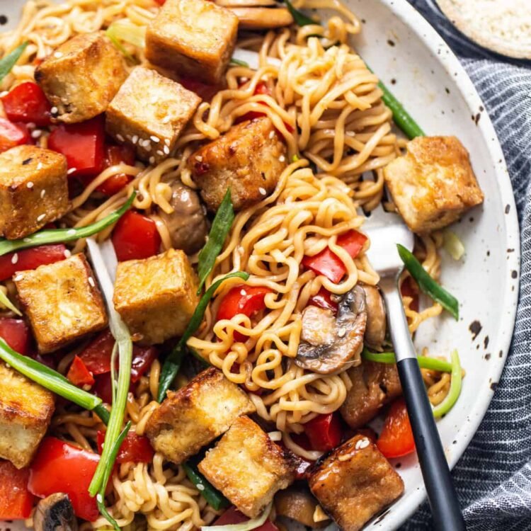 Crispy Tofu Stir Fry with Veggies & Noodles