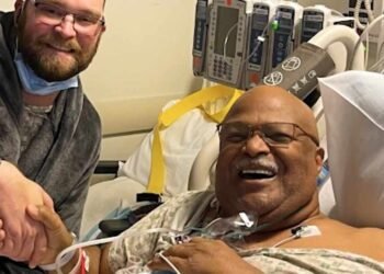Uber driver donates kidney to passenger after probability encounter