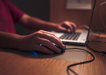 UK regulator fines 4chan for ignoring On-line Security Act calls for