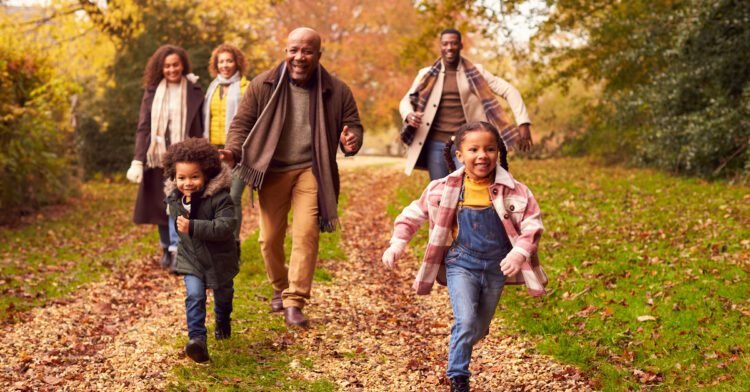 10 Out of doors Fall Actions for Grandparents and Grandkids to Get pleasure from Collectively