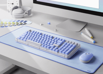 Logitech goes after keyboard snobs with the hot-swappable Alto Keys K98M