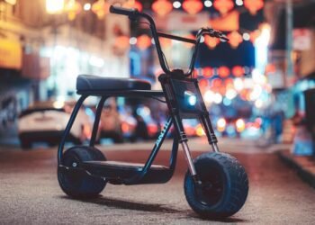 Onewheel staff’s Antic e-bike can pop everlasting wheelies