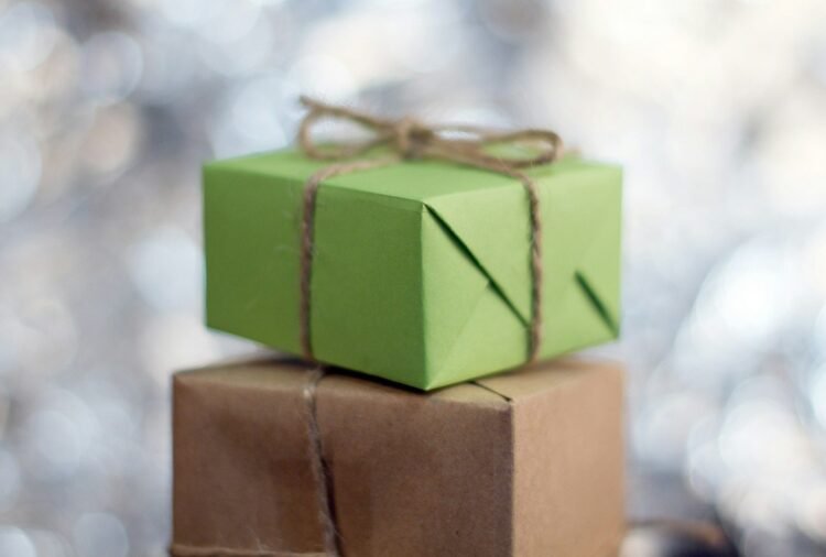 Gretchen Rubin’s Presents That Are Not Candles