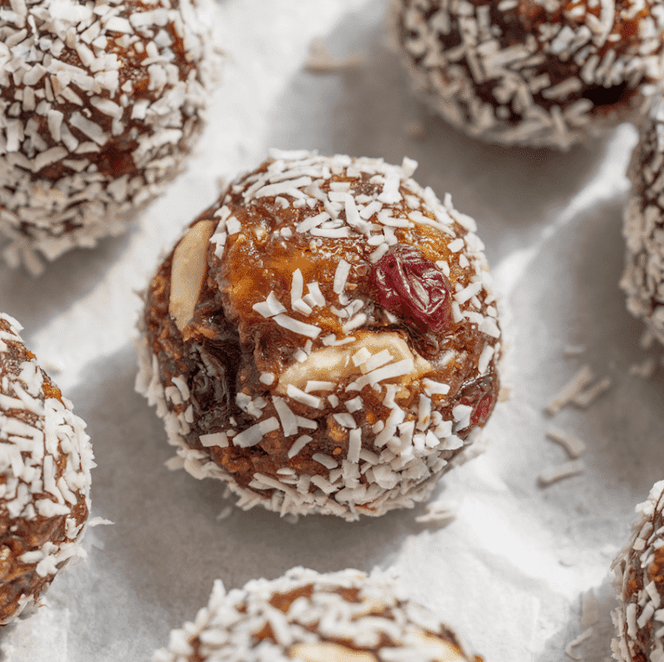 Chocolate Cherry Vitality Bites [vegan + gluten-free] • Wholesome Helper