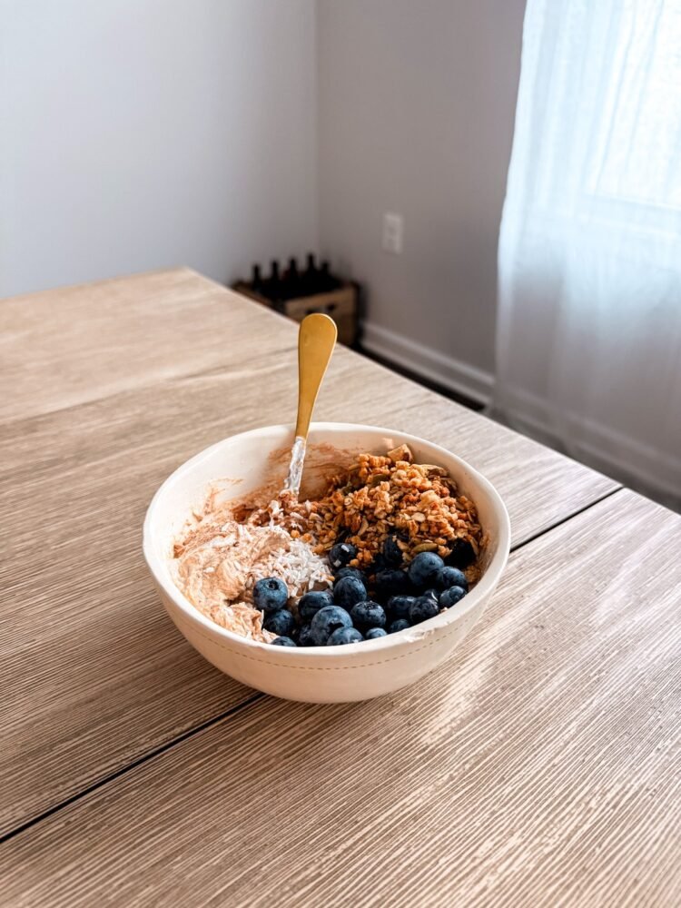 Kath Demolishes Actual Meals • Kath Eats