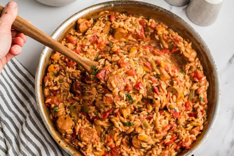 Spicy Cajun Hen Sausage Orzo Recipe (20 Minutes)