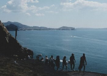 Let Them Lead – Conscious