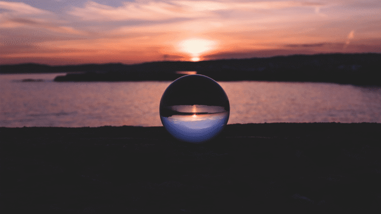 Learn how to Create a Easy Crystal Grid to Defend the Power of Your House |