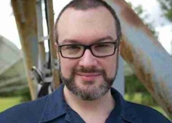 Altering Minds with David McRaney