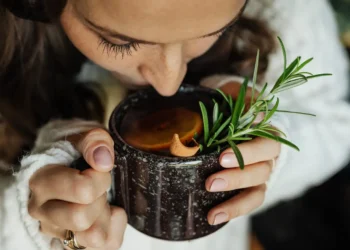 15 Stress Relieving Tricks to Assist You within the Tense Vacation Moments