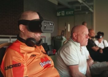 The headsets bringing cricket to partially sighted followers
