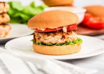 Straightforward Chipotle Rooster Burgers – 20 Minutes