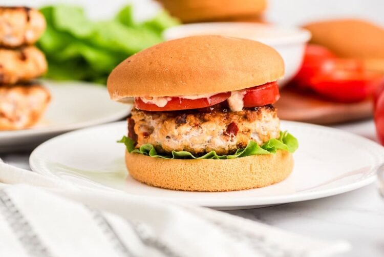 Straightforward Chipotle Rooster Burgers – 20 Minutes