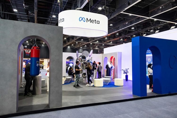 Meta reportedly plans to launch a smartwatch this yr