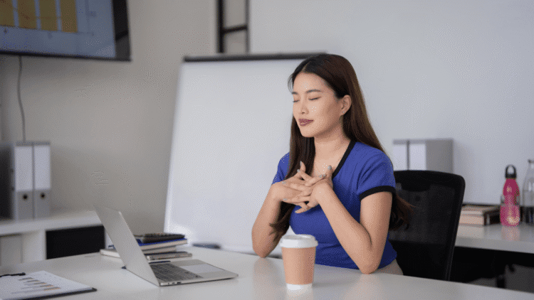 10 Fast Gratitude Practices You Can Do at Your Desk (Even on Your Busiest Day) |