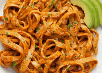 Uncooked Vegan Creamy Tomato Avocado Sauce