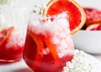Refreshing Blood Orange Margarita – Match Foodie Finds