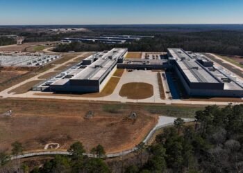 New York lawmakers introduce invoice that goals to halt information heart growth for 3 years