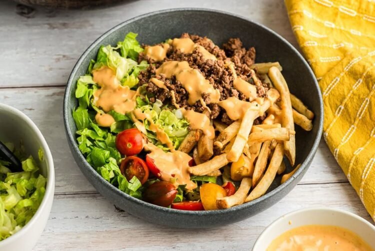 Floor Beef Burger Bowls (Simple 15 Minute Dinner)