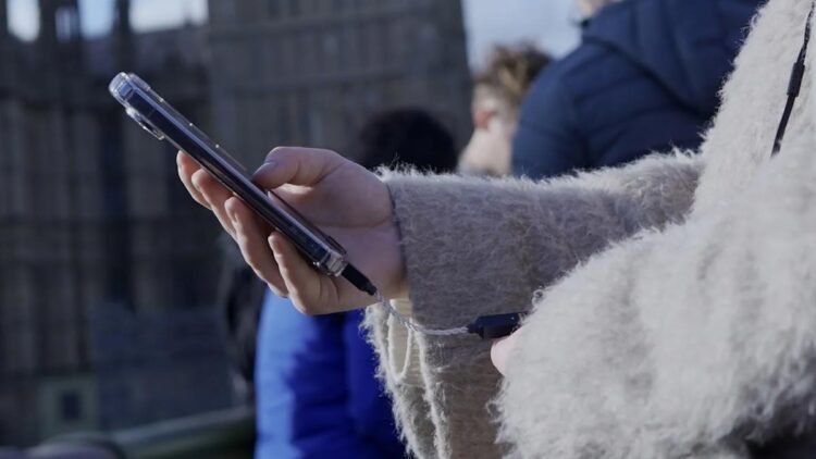 iFi’s new GO Hyperlink 2 DAC is an inexpensive method to reap the lossless advantages of your Spotify plan