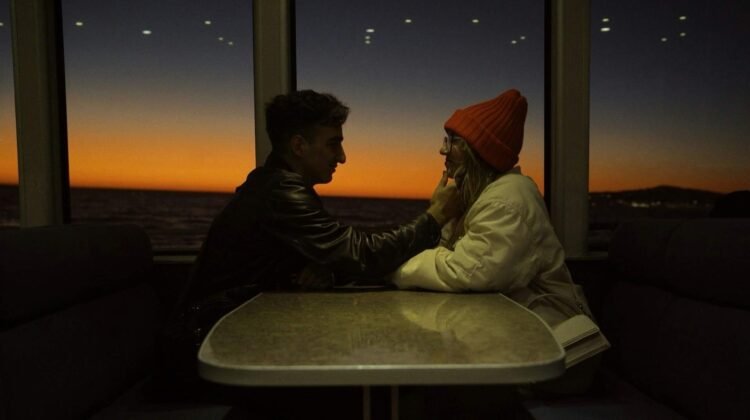 Methods to Fall in Love & Uncover Happiness in 4 Minutes or Much less