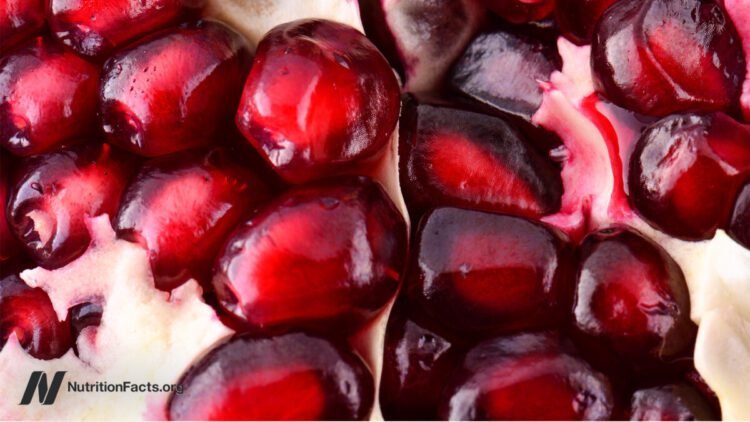Do Pomegranates Dwell As much as Well being Claims?