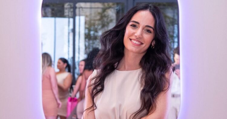 Josefina Alfaro, Model Director, Leads International Cross-Cultural Model Technique at L’Oréal